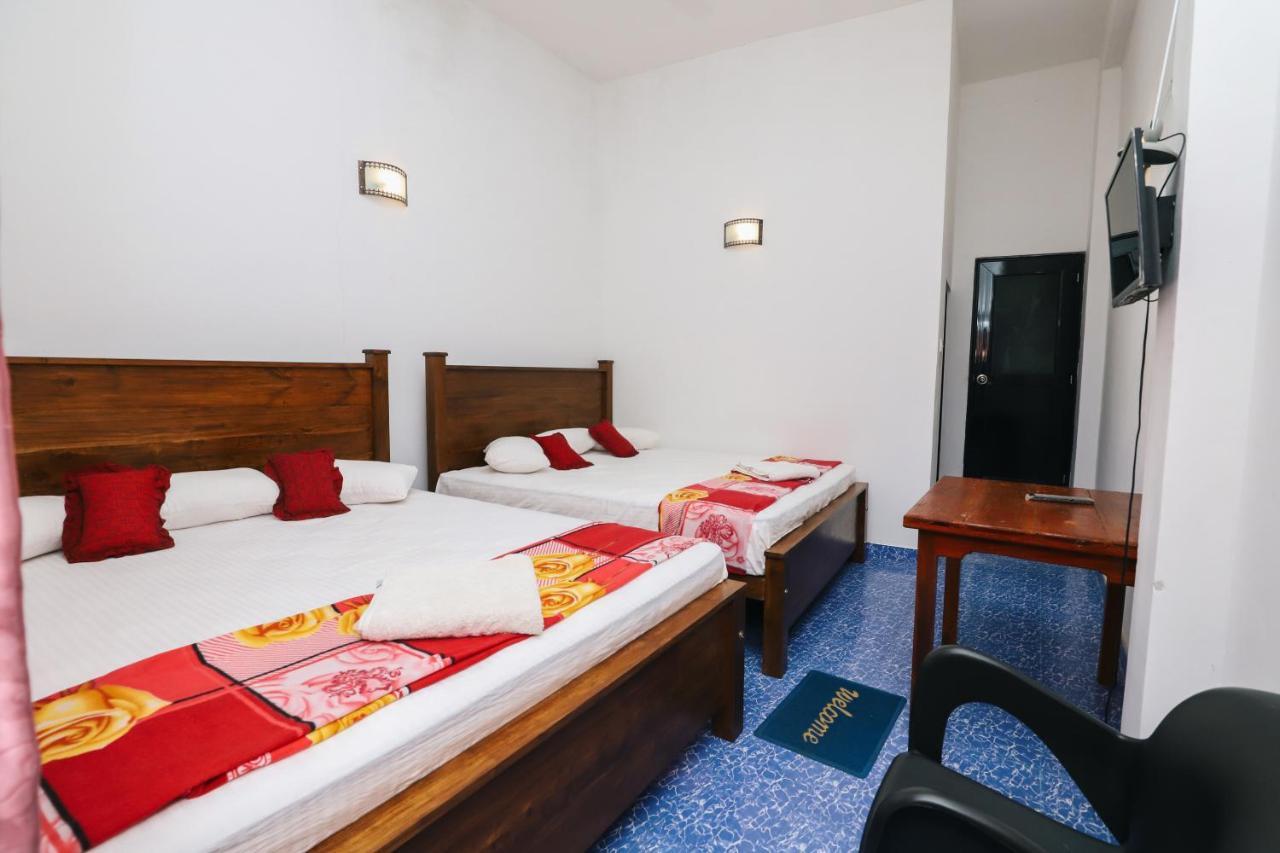 Delight Reich Hotel Peradeniya Exteriér fotografie