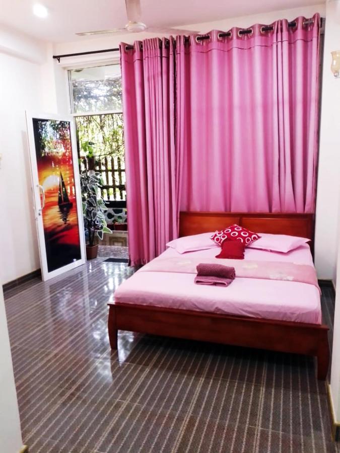 Delight Reich Hotel Peradeniya Exteriér fotografie