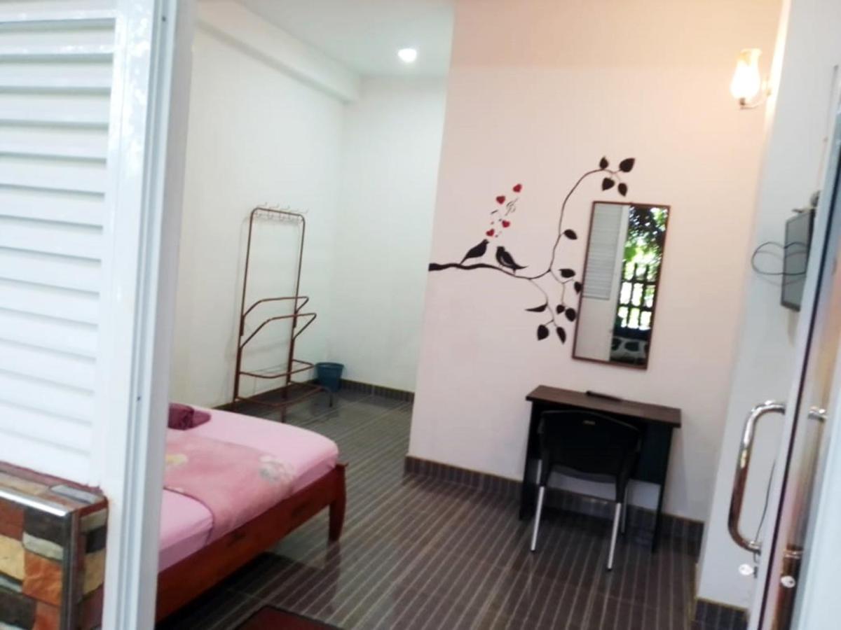 Delight Reich Hotel Peradeniya Exteriér fotografie