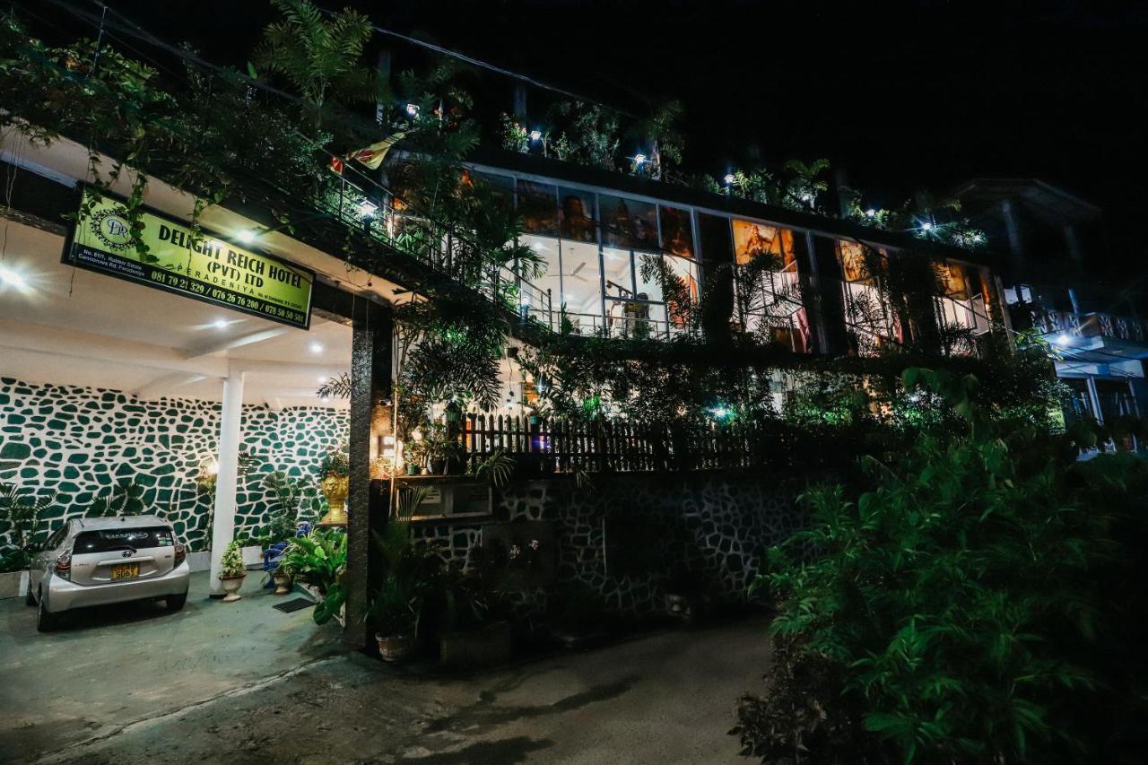 Delight Reich Hotel Peradeniya Exteriér fotografie
